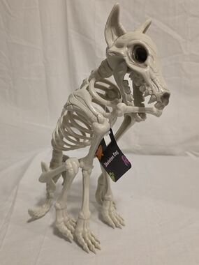 Skeleton Dog Decor Gray 12" w/Bone in mouth Halloween Creepy DOG NWT Mouth Moves